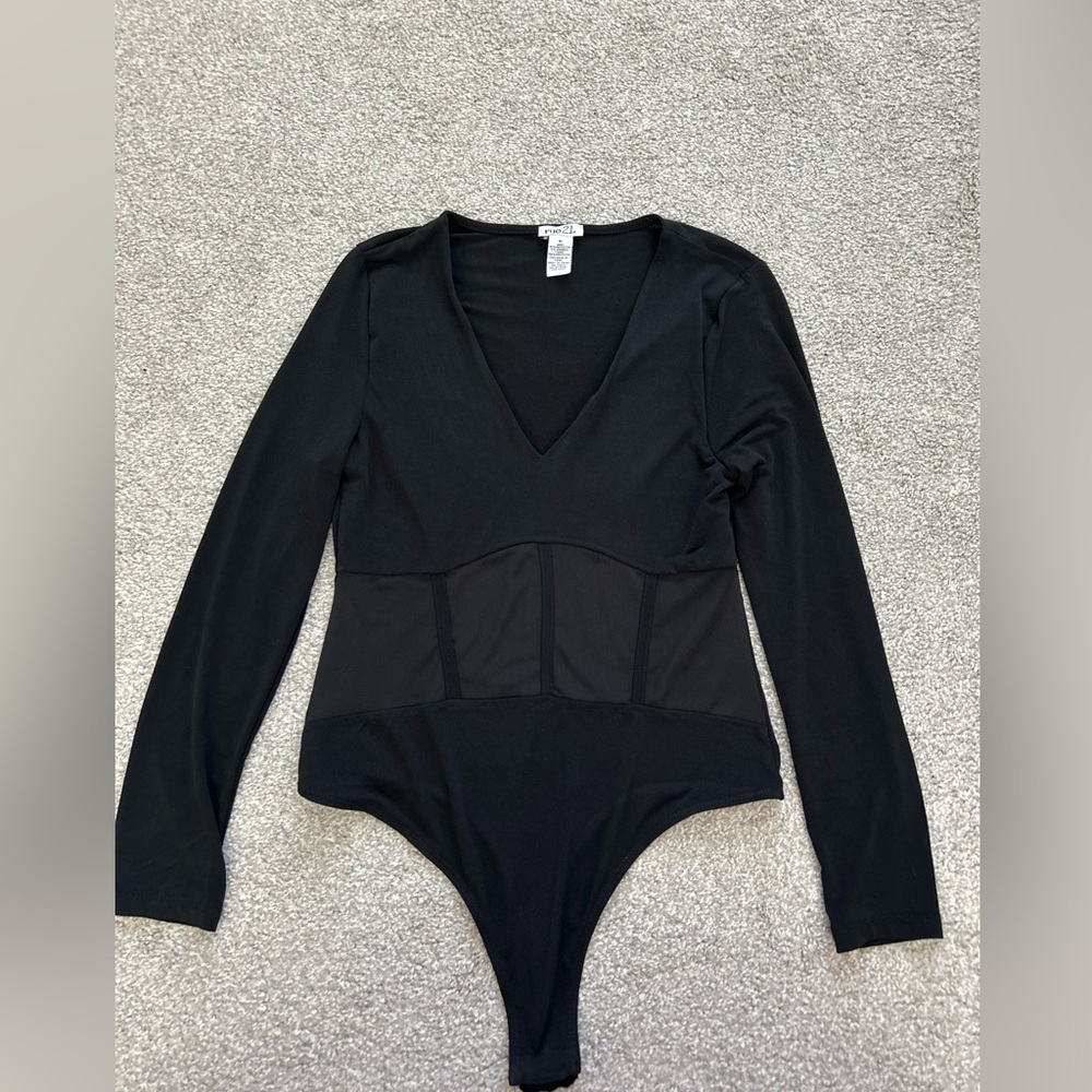 Rue21 Black Long Sleeve Bodysuit